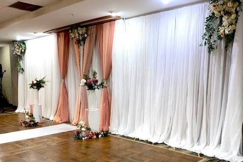 Professional Ice Silk Cloth Backdrop Pipe and Drape for Wedding - China  Pipe and Drape Kit and Pipe Drape Backdrop Set price