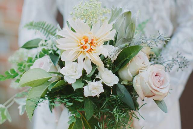 The bride holding her bouquet