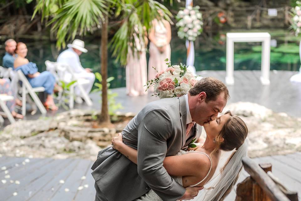 Destify | Destination Weddings