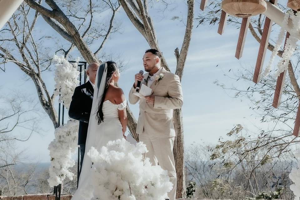 Destify | Destination Weddings