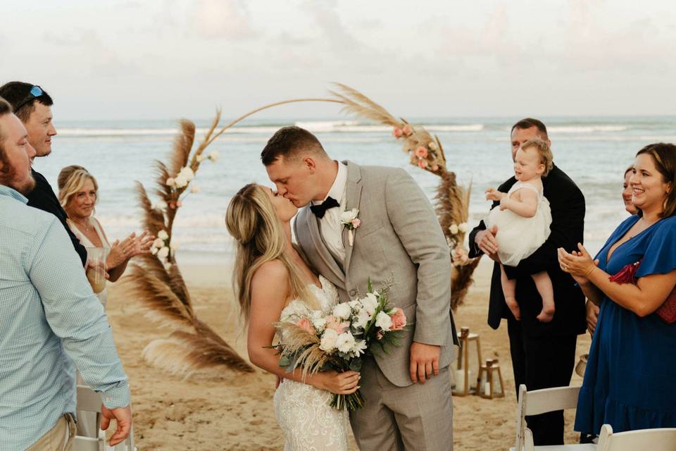 Destify | Destination Weddings