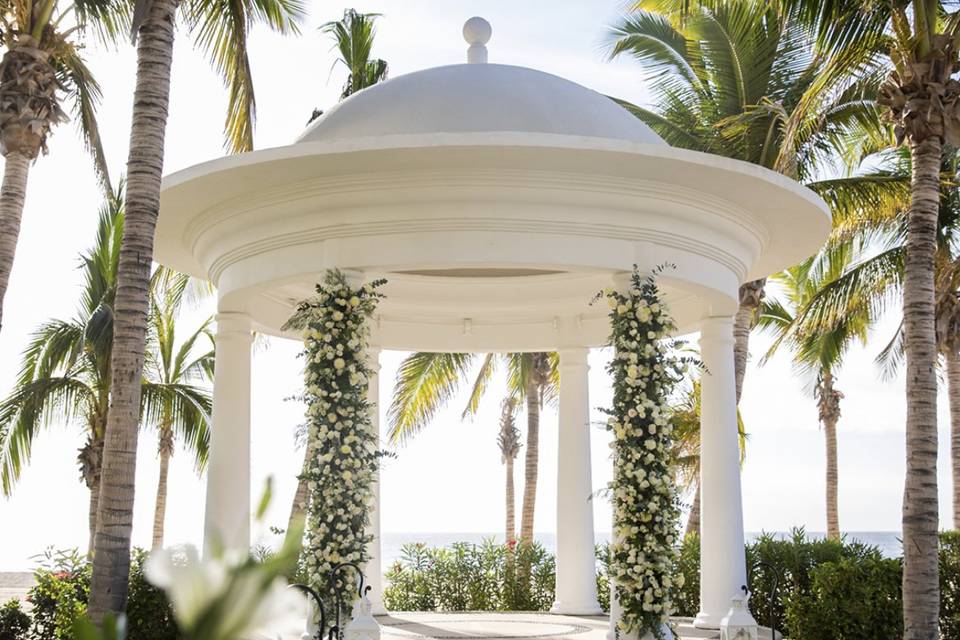 Destify | Destination Weddings