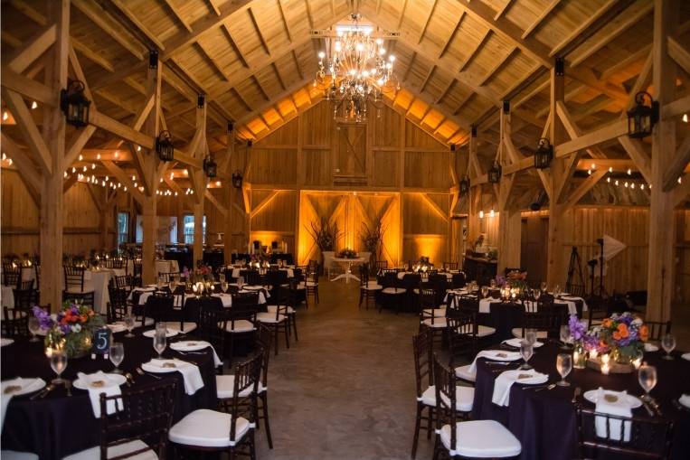 Bridle Oaks Barn