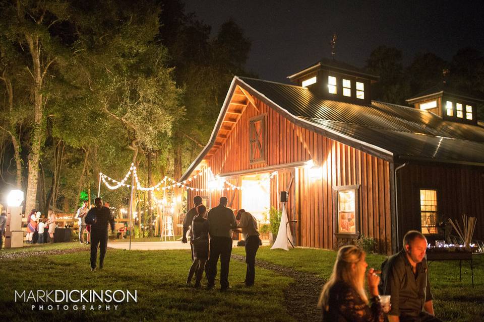 Bridle Oaks Barn