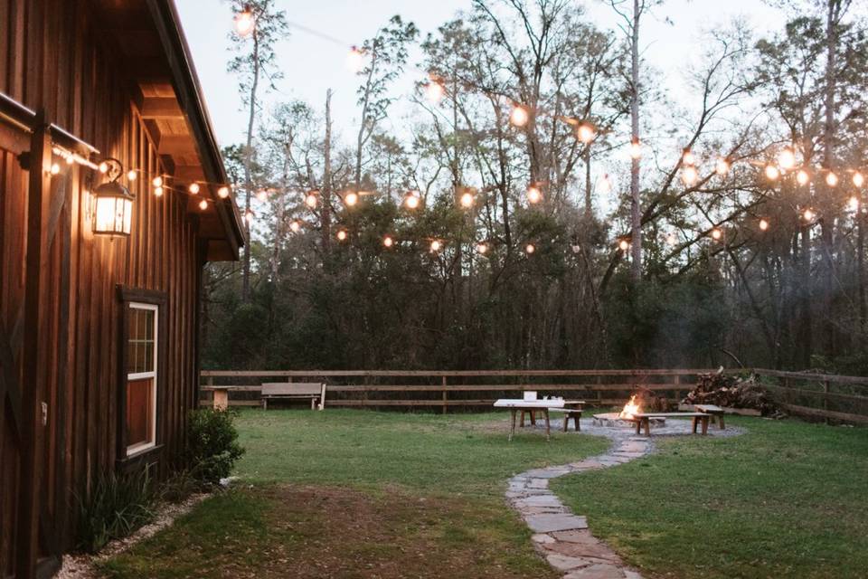 Bridle Oaks Barn