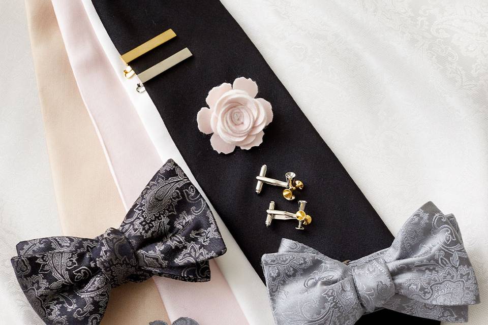 Black and White Weddings