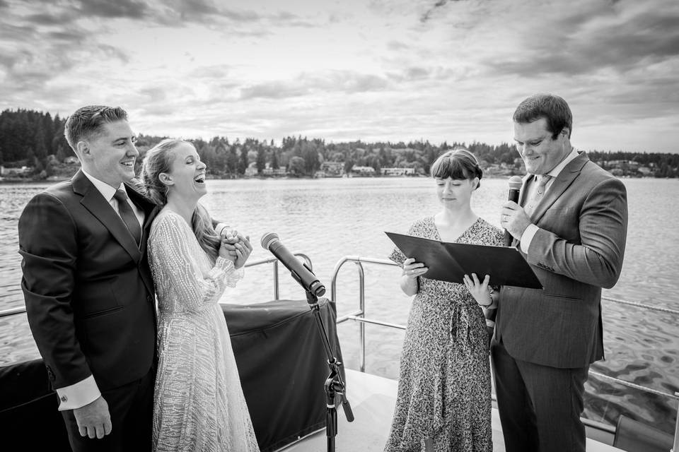 B&W Vows on a Boat