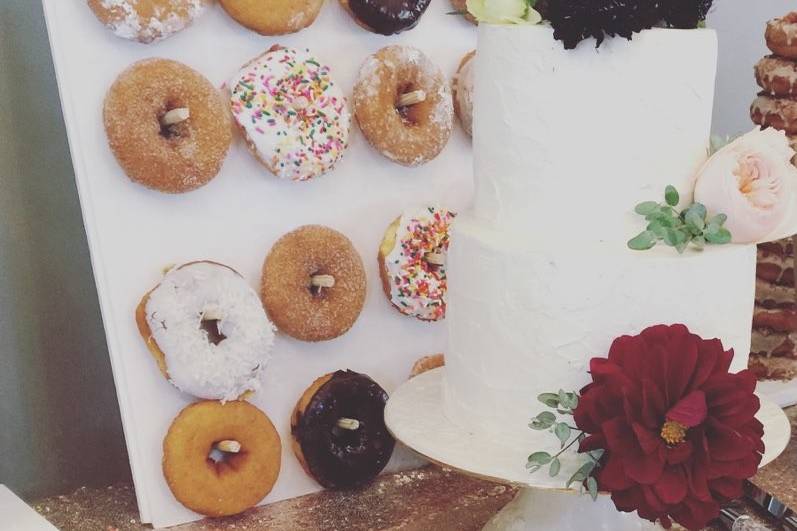 Duck Donuts are always a winner for a dessert table!