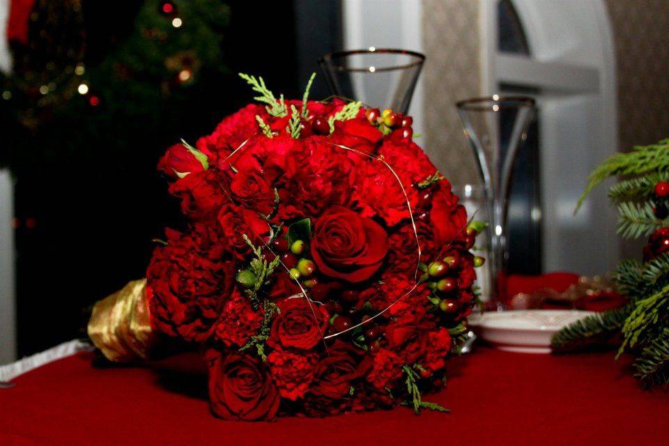 Red wedding bouquet