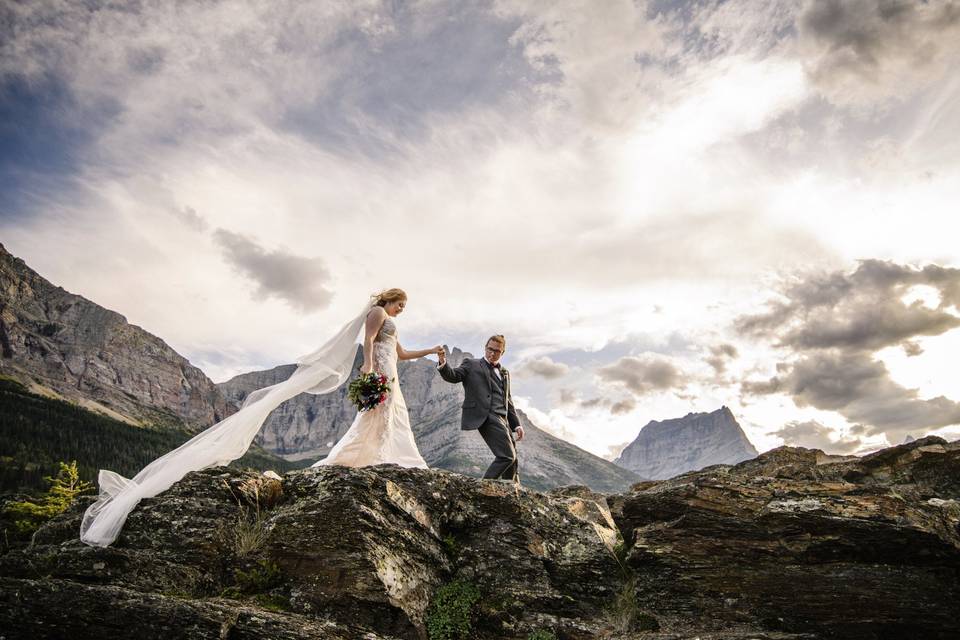 Glacier park wedding elope