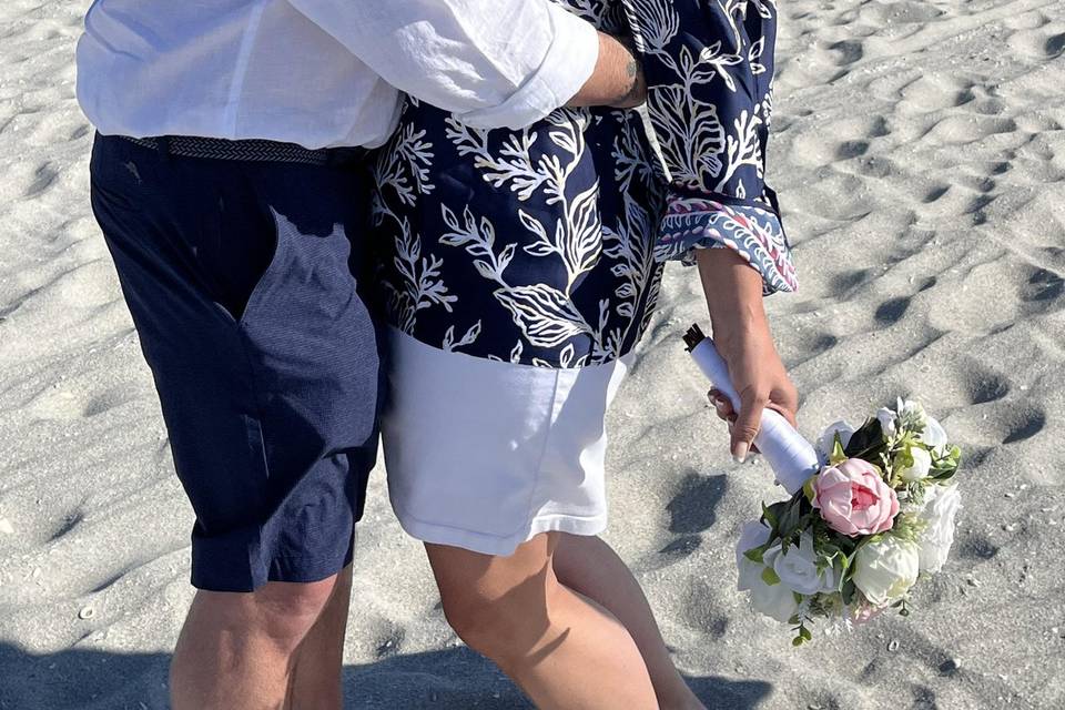 Sealed with a kiss, Sanibel Fl