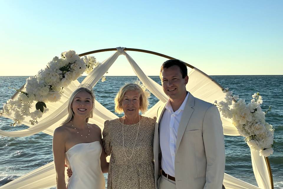 Family makes the wedding