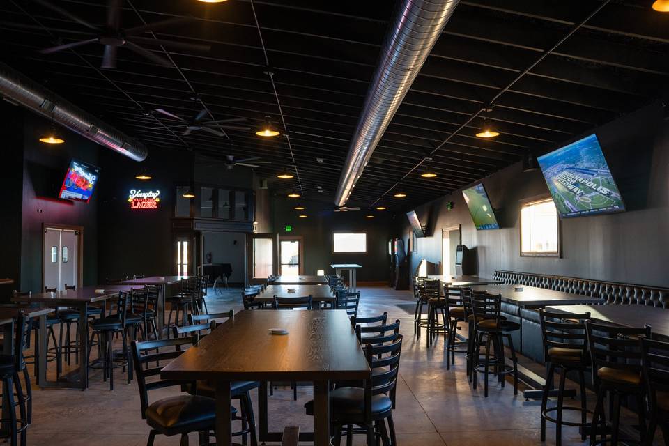 Murphy Court - Event Venu & Pub