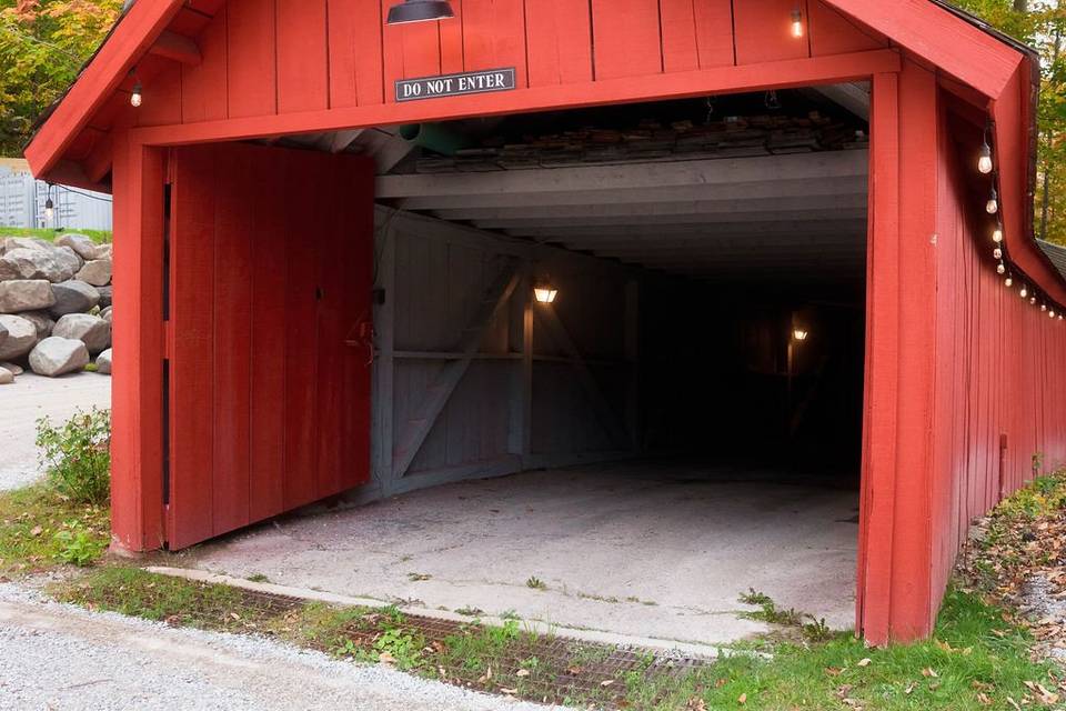 Carriageway at the Birch