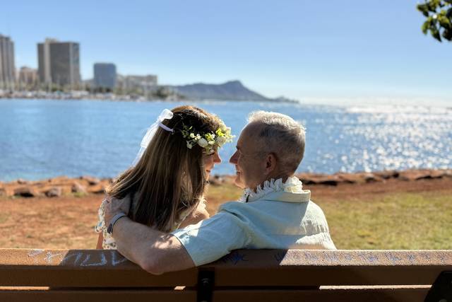 Memorable Hawaii Weddings