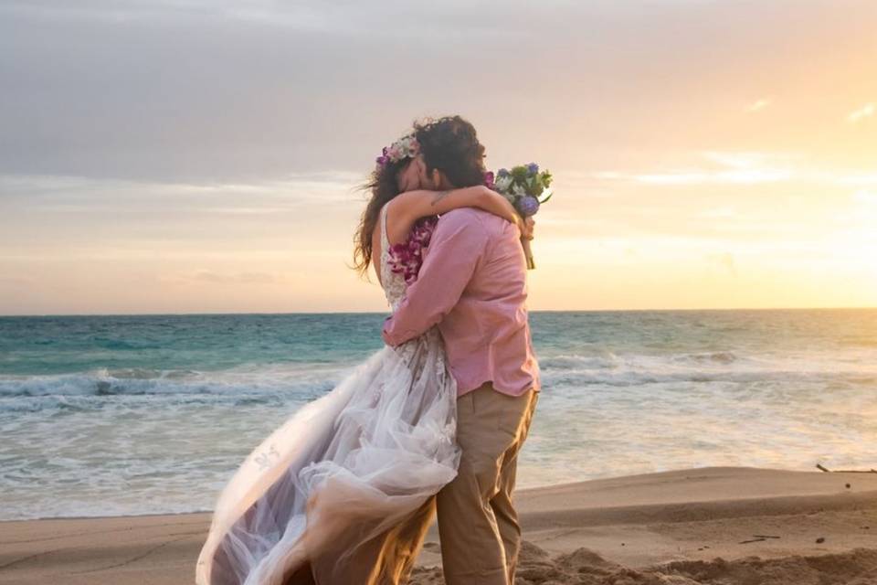 Memorable Hawaii Weddings