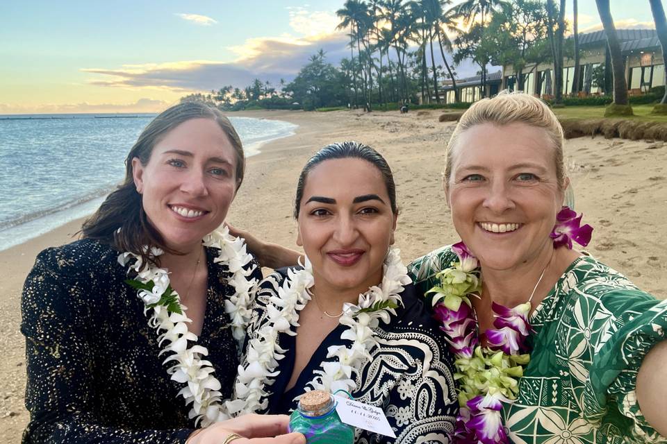 Kahala Beach elopement