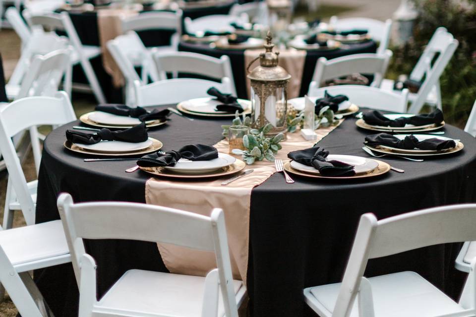 Neutral Boho Banquet Tables with Gold Details and Eucalyptus, Four Oaks  Manor, North Georgi…