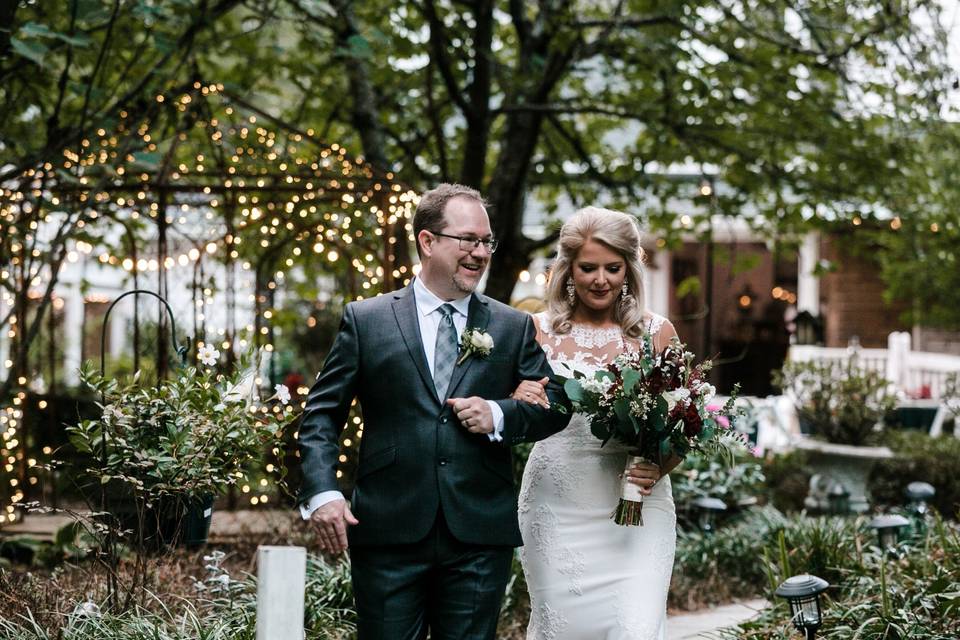 Bride and her dad