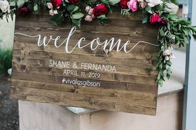 A romantic welcome sign