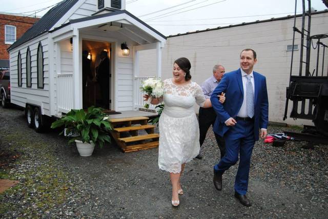 Tiny Chapel Weddings