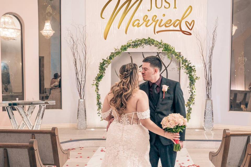 Lady Liz Bridal Alterations &