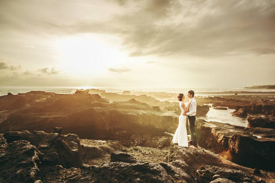 Wedding on the rocks