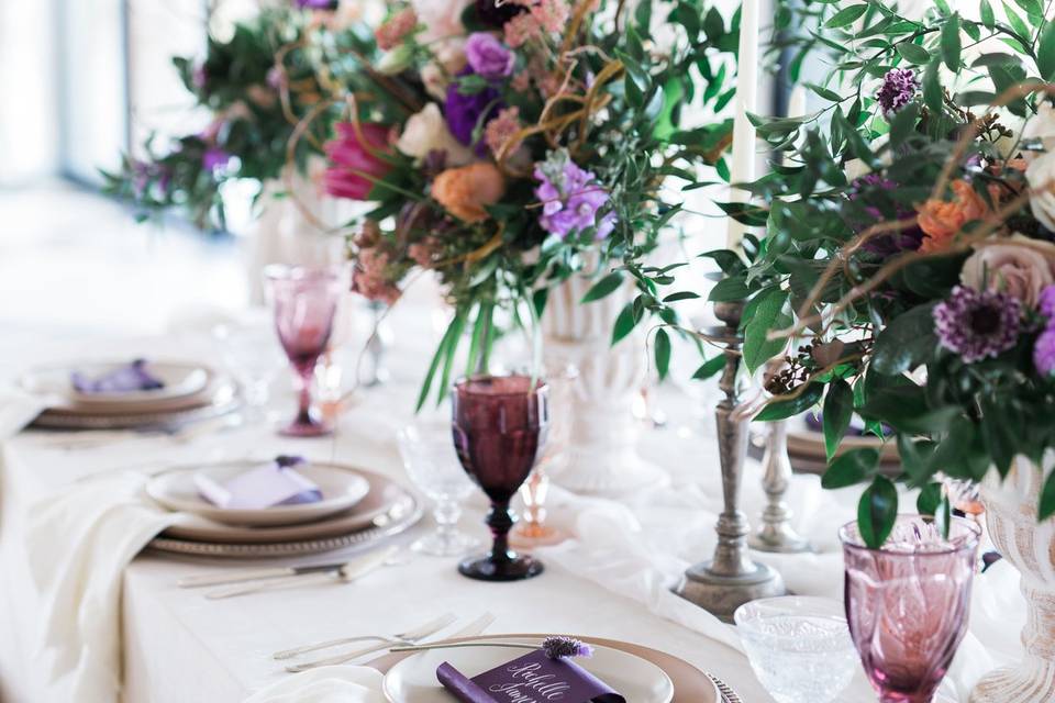 Avensole Winery guest table