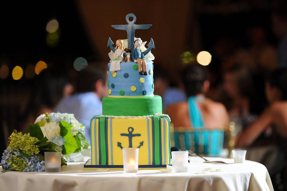 Sin - Wedding Cake - Providence, RI - WeddingWire