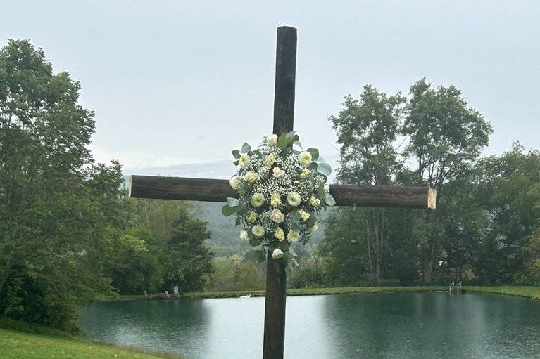 Cross with wedding wreath