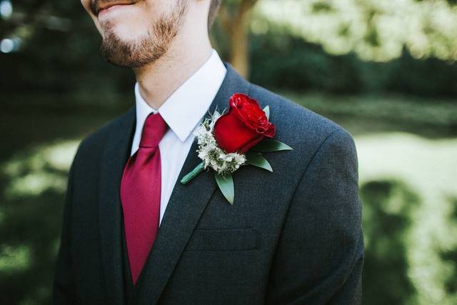 Red rose for boutonniere