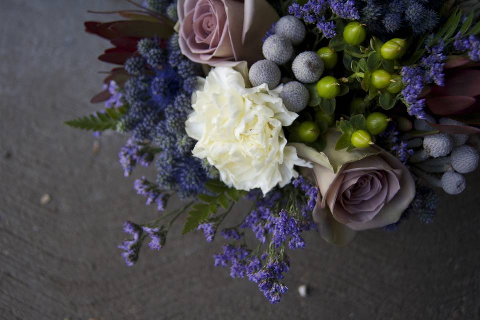 Bouquets and Flower Crowns Muskegon Florist: Wasserman's Flowers & Gifts