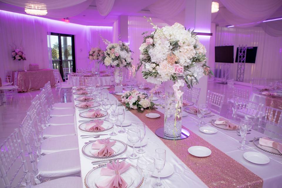 Reception dining table