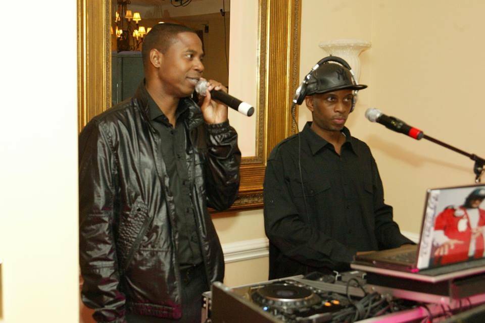 Dj's station