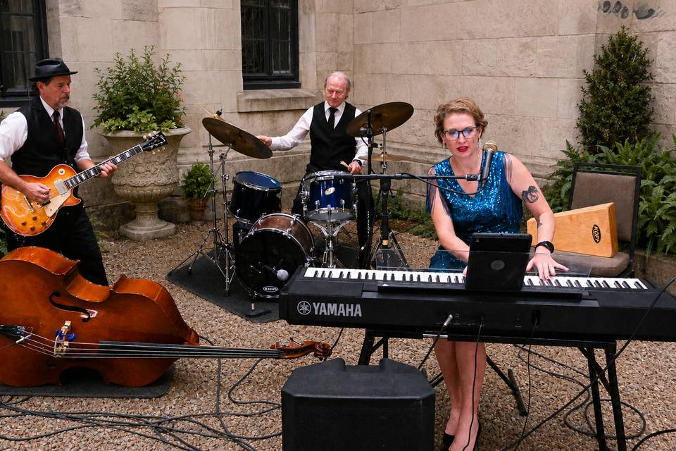 Amanda Webb Band