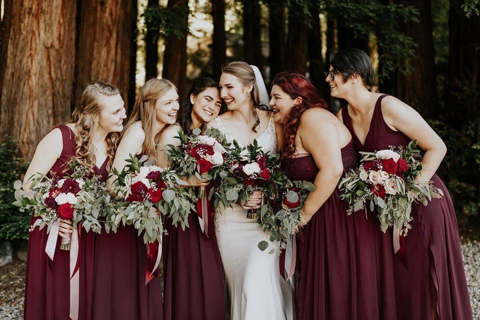 Bride and her bridesmaids