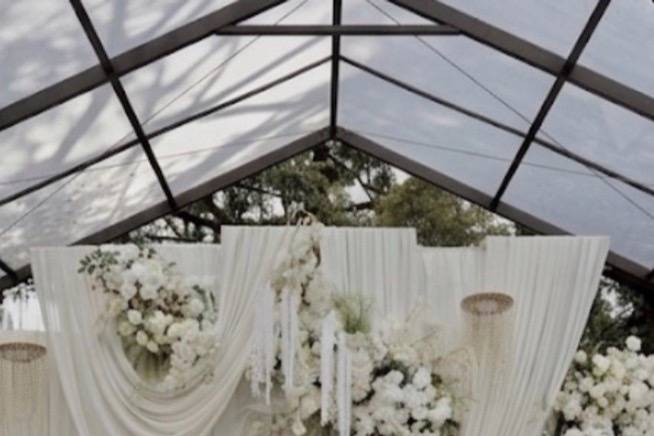 White weddings