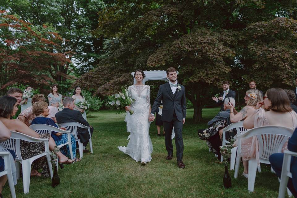 Backyard wedding 