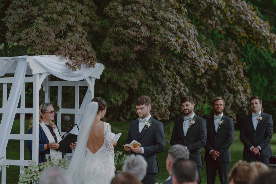 Backyard wedding 