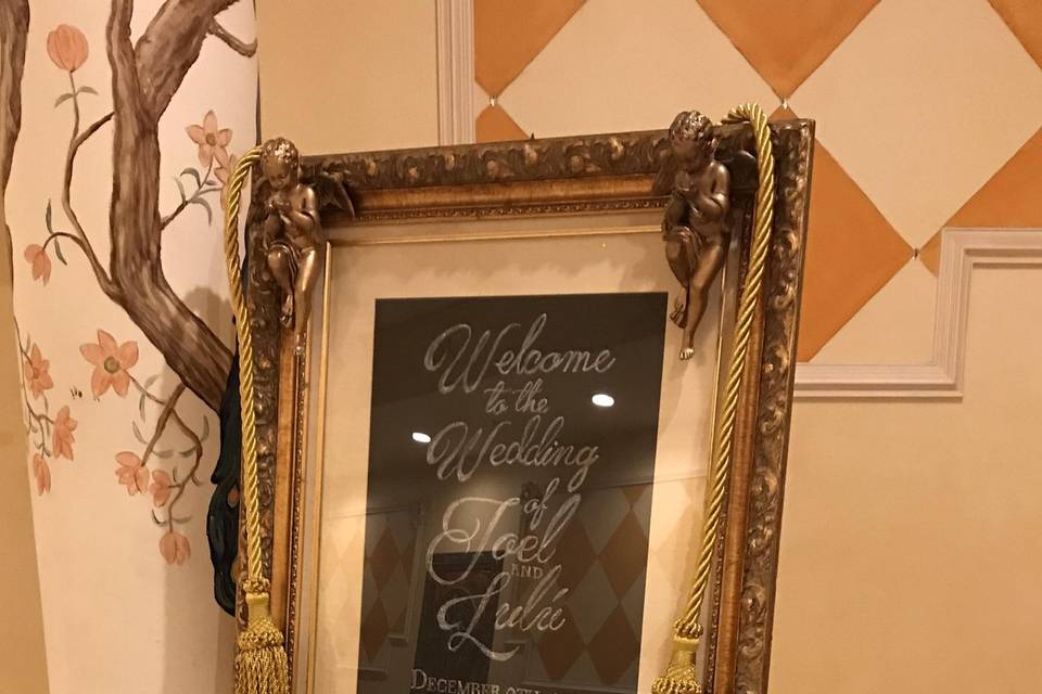 Frame & Personalized Calligrap