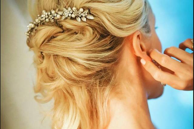 Bridal hair