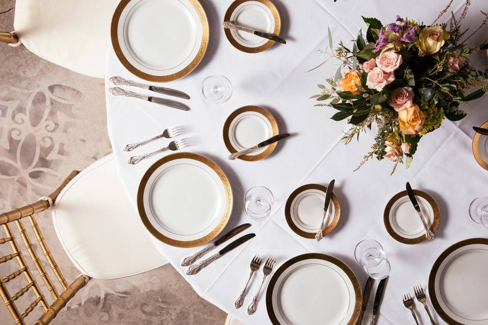 Seated Dinner Table Setting