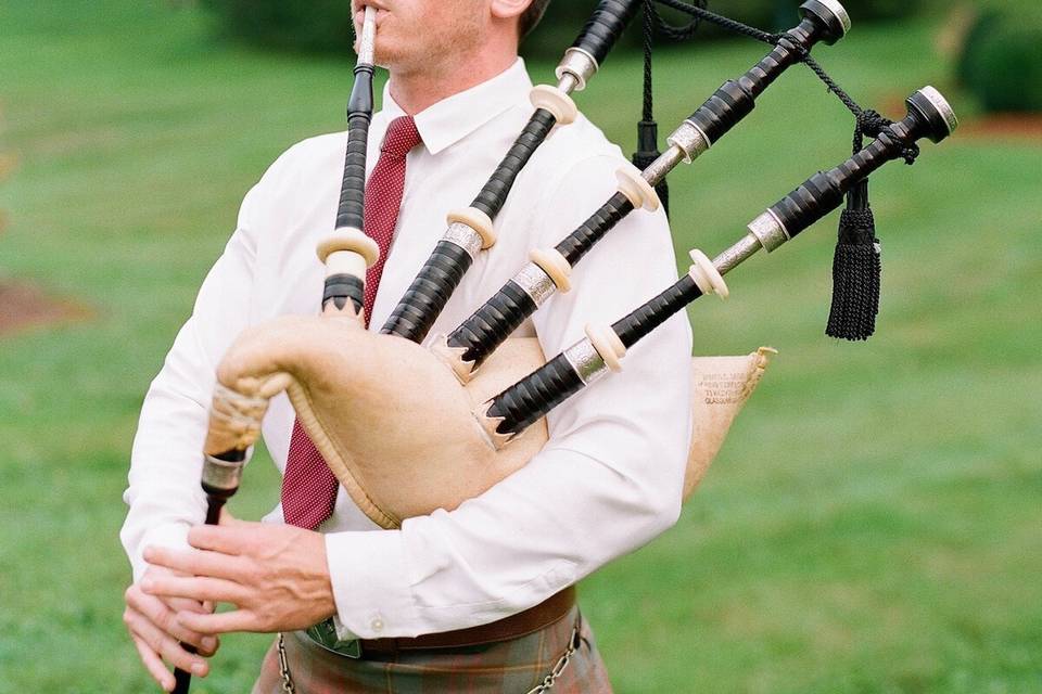 Bagpipe Player