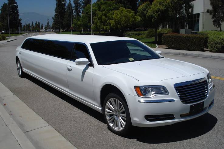 Riviera Limousines