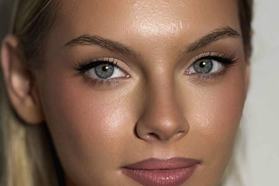 Soft glam