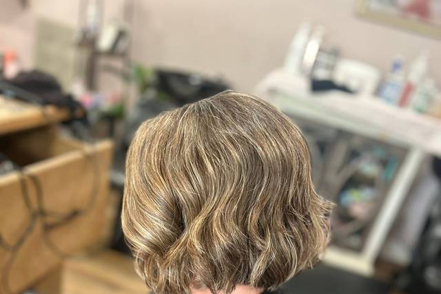 Be-YOU-tiful Salon