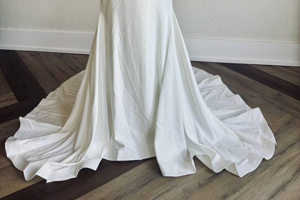 Wedding gown