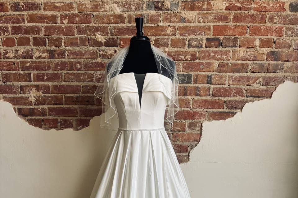 Wedding gown