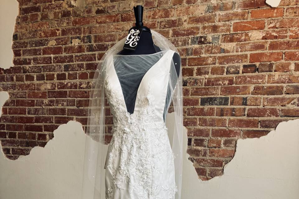 Wedding gown