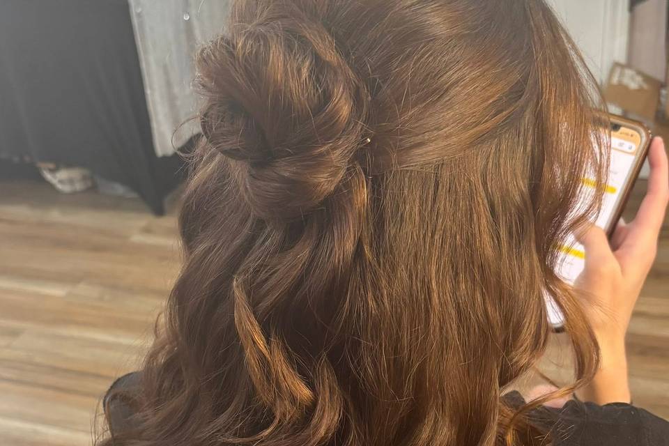 Be-YOU-tiful Salon